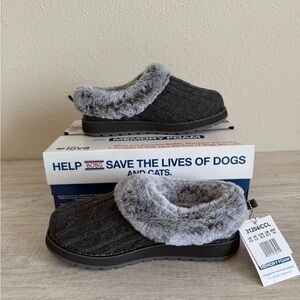 Skechers BOBS Memory Foam Women’s Keepsakes Ice Angel Charcoal Size 5.5 NIB NWT